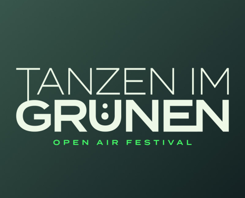 Tanzen im Grünen